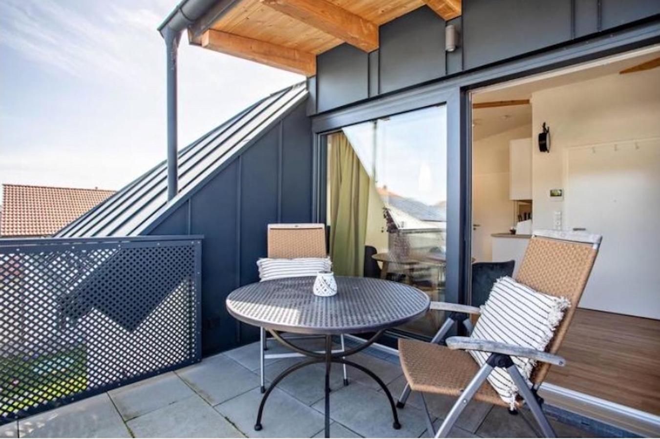 Terralpin Apartments - Charmante Dg Wohnung Mit Balkon Bruckmühl エクステリア 写真